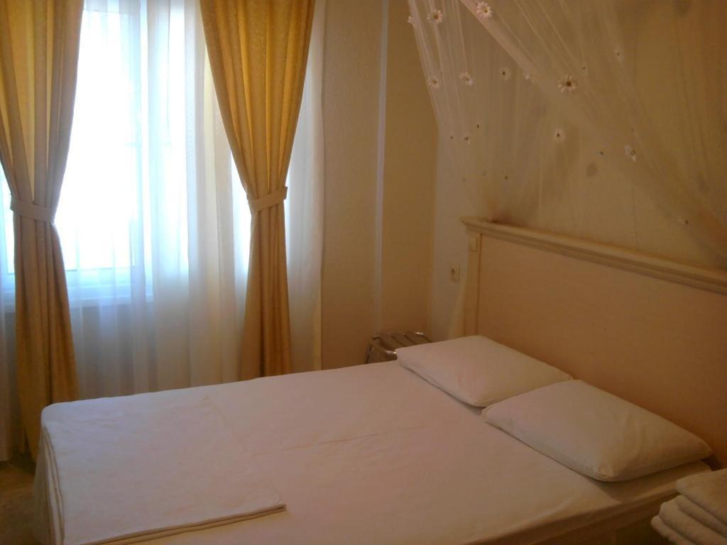 Melaike Hotel Foça Bilik gambar