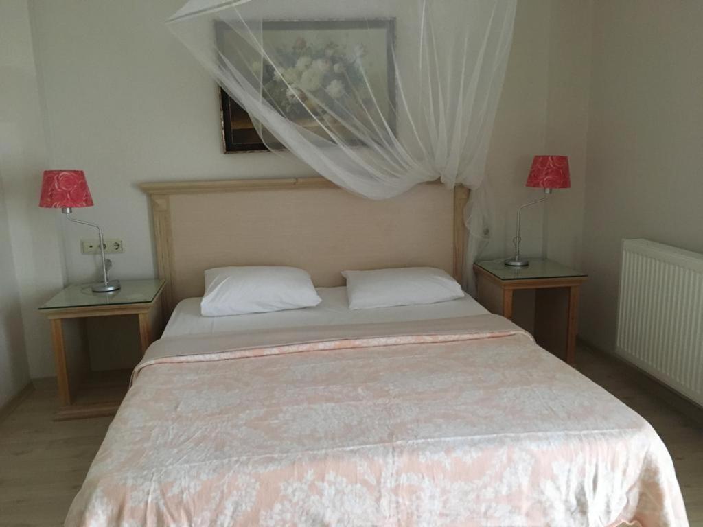 Melaike Hotel Foça Luaran gambar